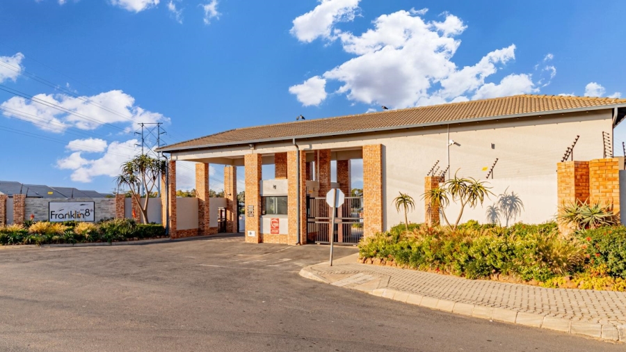 3 Bedroom Property for Sale in Noordwyk Gauteng