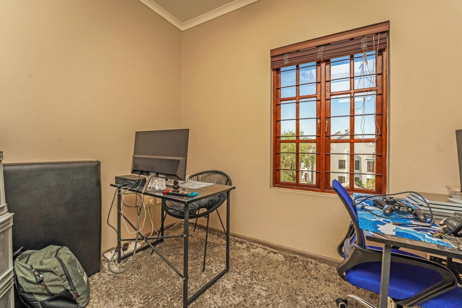 To Let 3 Bedroom Property for Rent in Edenburg Gauteng
