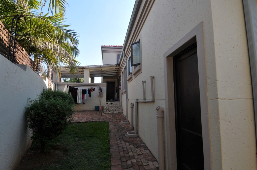 5 Bedroom Property for Sale in Moreleta Park Gauteng