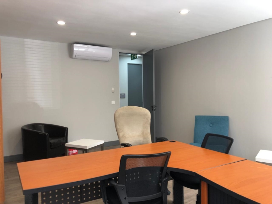 To Let 0 Bedroom Property for Rent in Dunkeld Gauteng