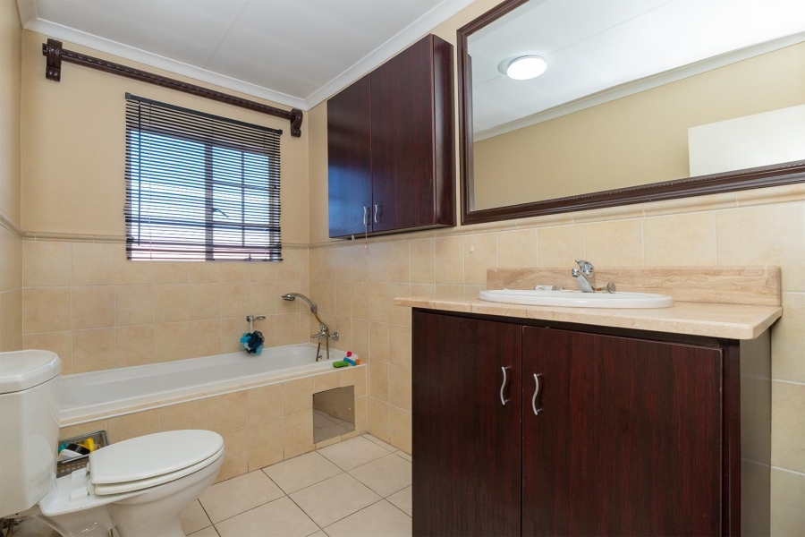 2 Bedroom Property for Sale in Brentwood Park Gauteng