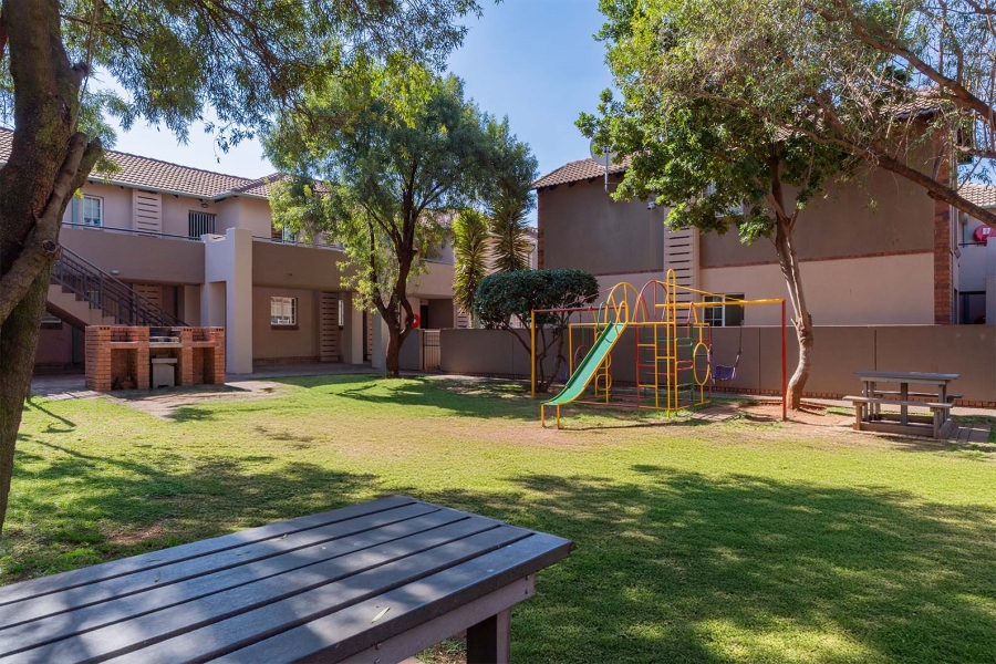 2 Bedroom Property for Sale in Brentwood Park Gauteng