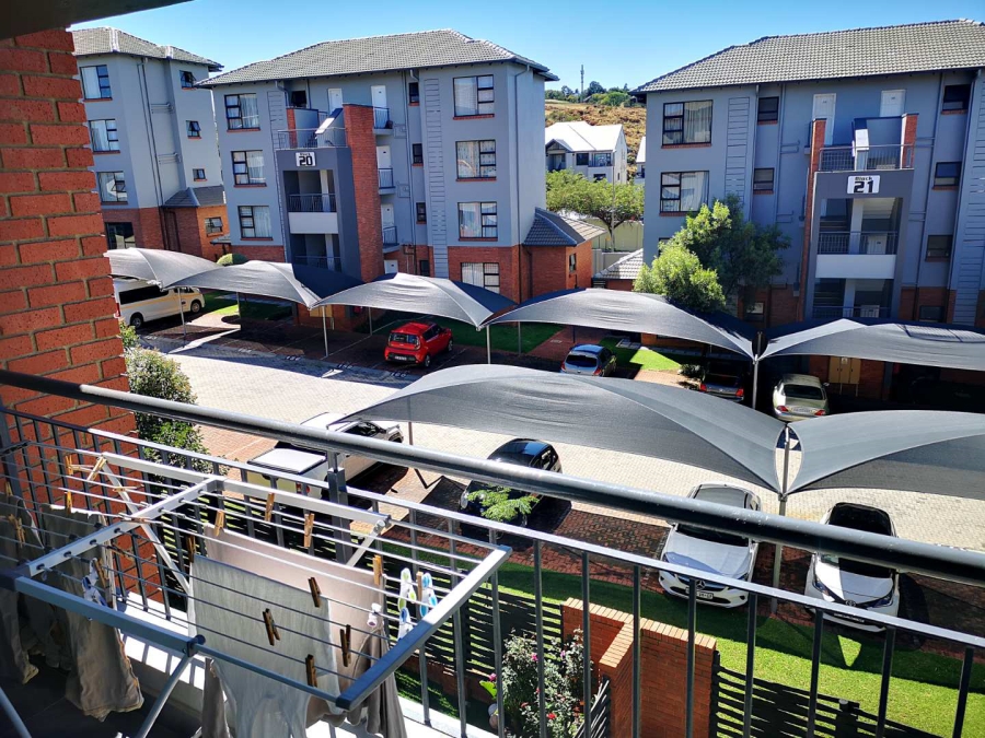 To Let 2 Bedroom Property for Rent in Oakdene Gauteng
