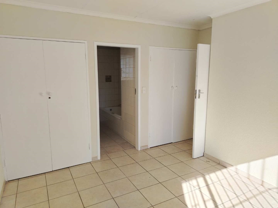 To Let 3 Bedroom Property for Rent in Winchester Hills Gauteng
