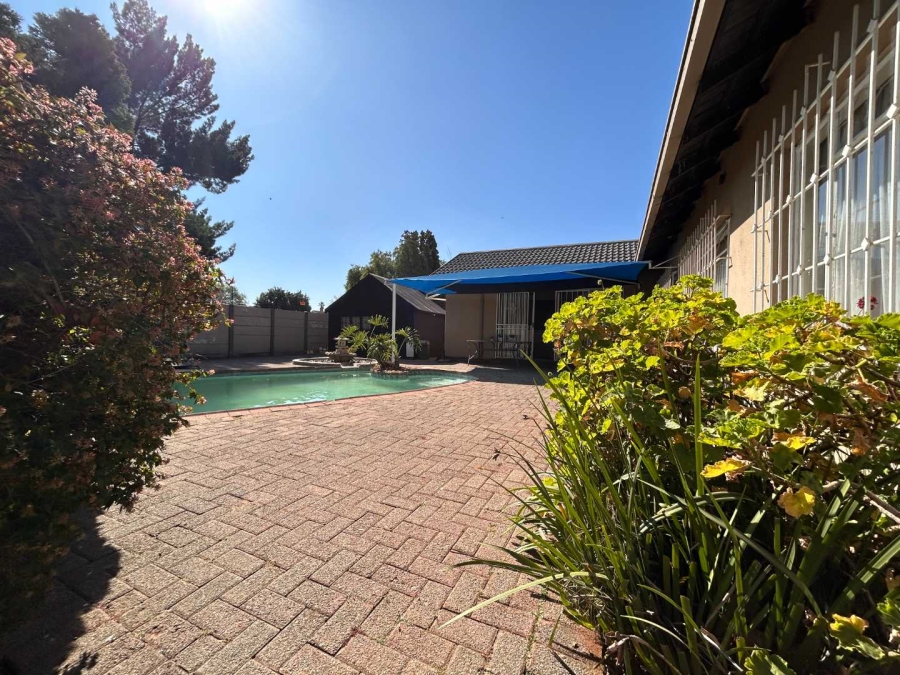 3 Bedroom Property for Sale in Mayberry Park Gauteng