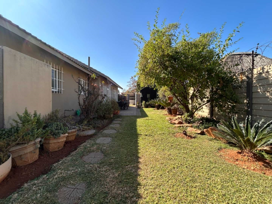 3 Bedroom Property for Sale in Mayberry Park Gauteng