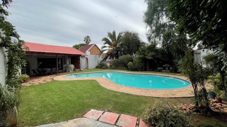 3 Bedroom Property for Sale in Albemarle Gauteng