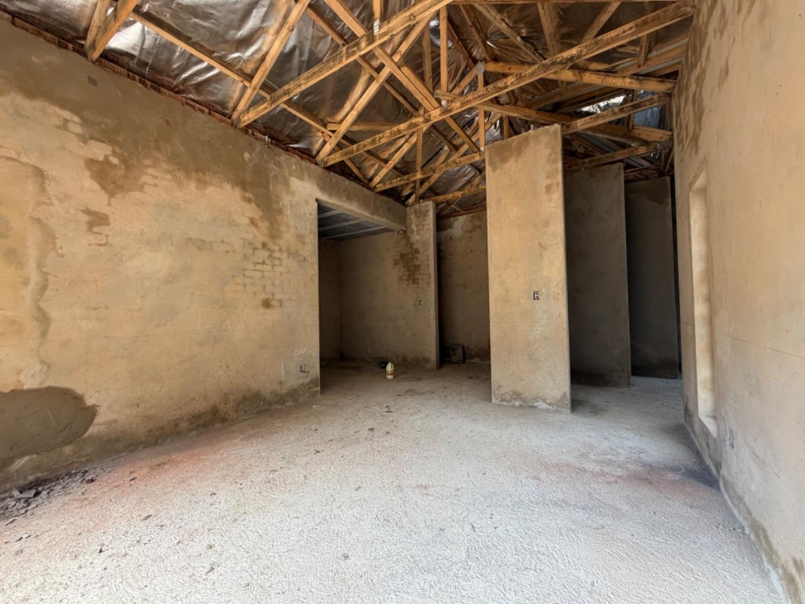 5 Bedroom Property for Sale in Atholl Gauteng