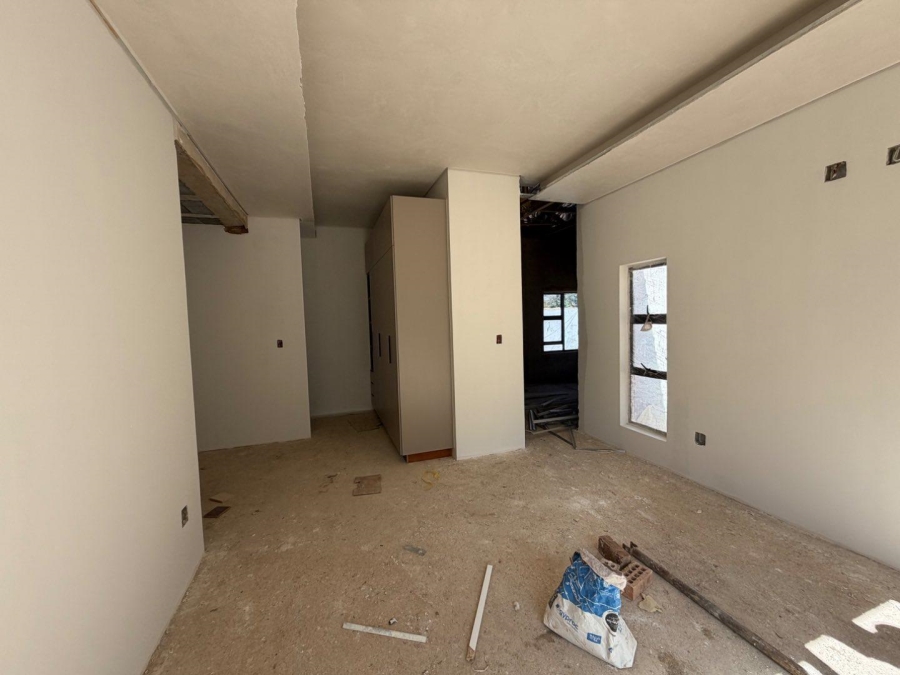 5 Bedroom Property for Sale in Atholl Gauteng
