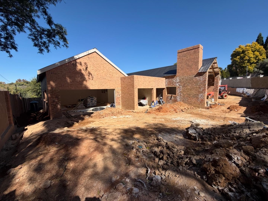 5 Bedroom Property for Sale in Atholl Gauteng