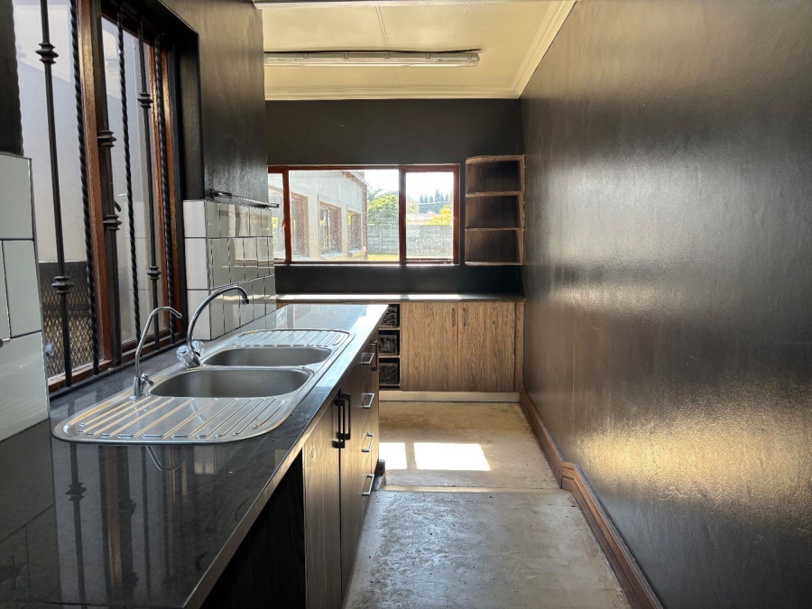 4 Bedroom Property for Sale in Riviera Gauteng