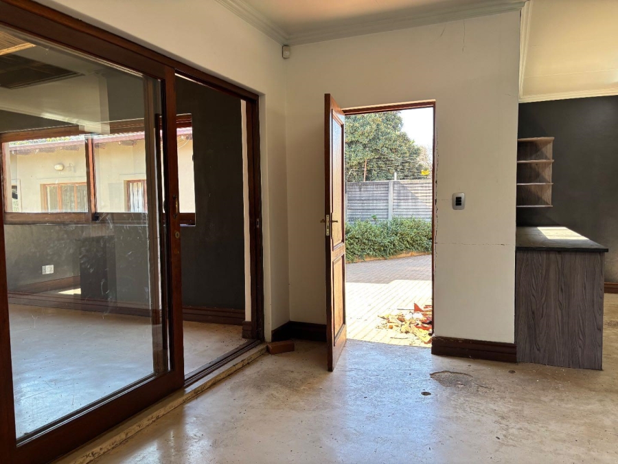 4 Bedroom Property for Sale in Riviera Gauteng