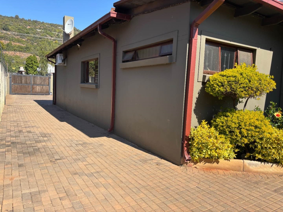 4 Bedroom Property for Sale in Riviera Gauteng