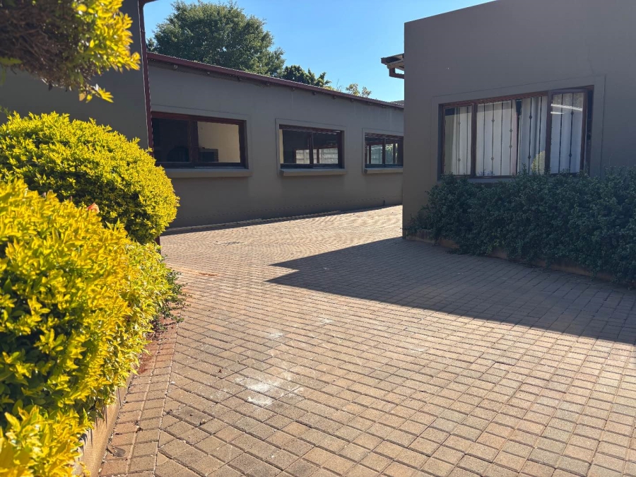 4 Bedroom Property for Sale in Riviera Gauteng