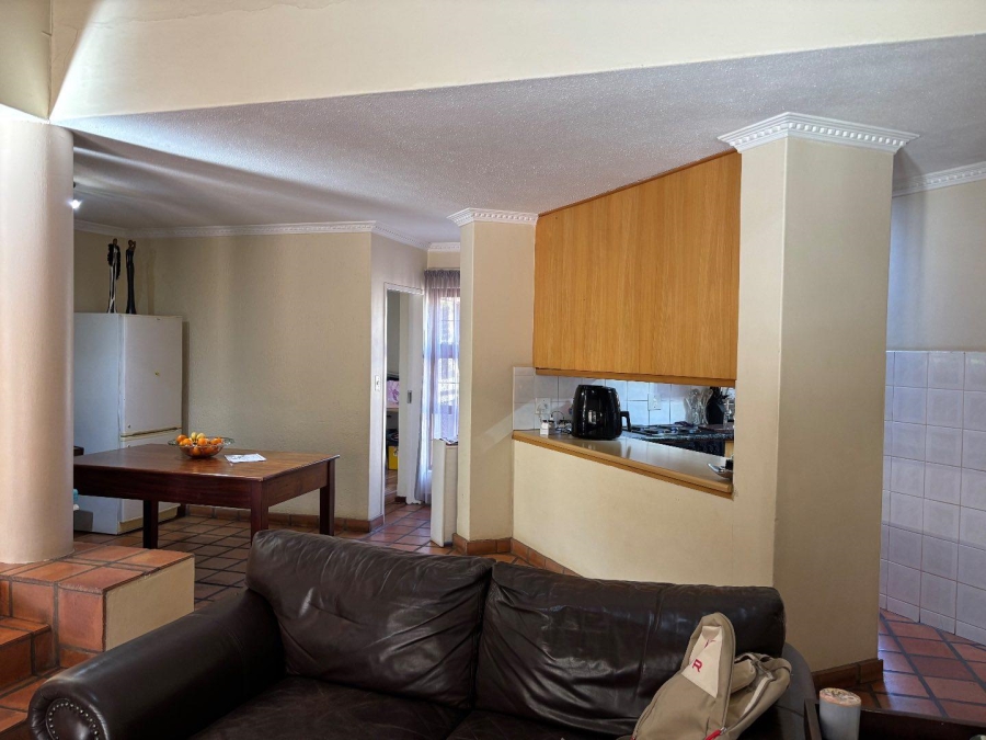 To Let 3 Bedroom Property for Rent in Faerie Glen Gauteng