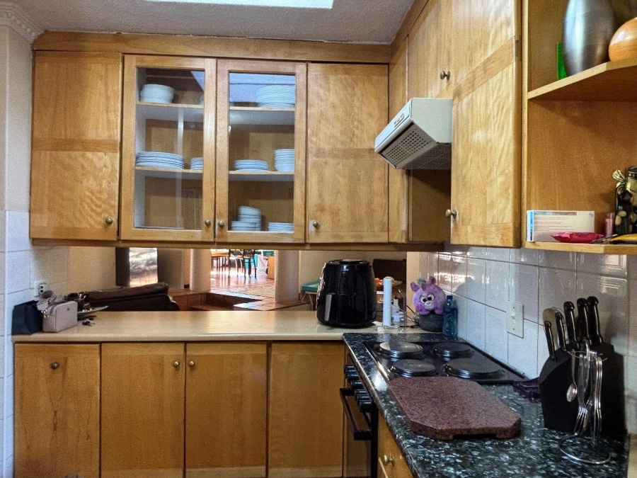 To Let 3 Bedroom Property for Rent in Faerie Glen Gauteng