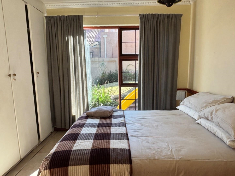 To Let 3 Bedroom Property for Rent in Faerie Glen Gauteng