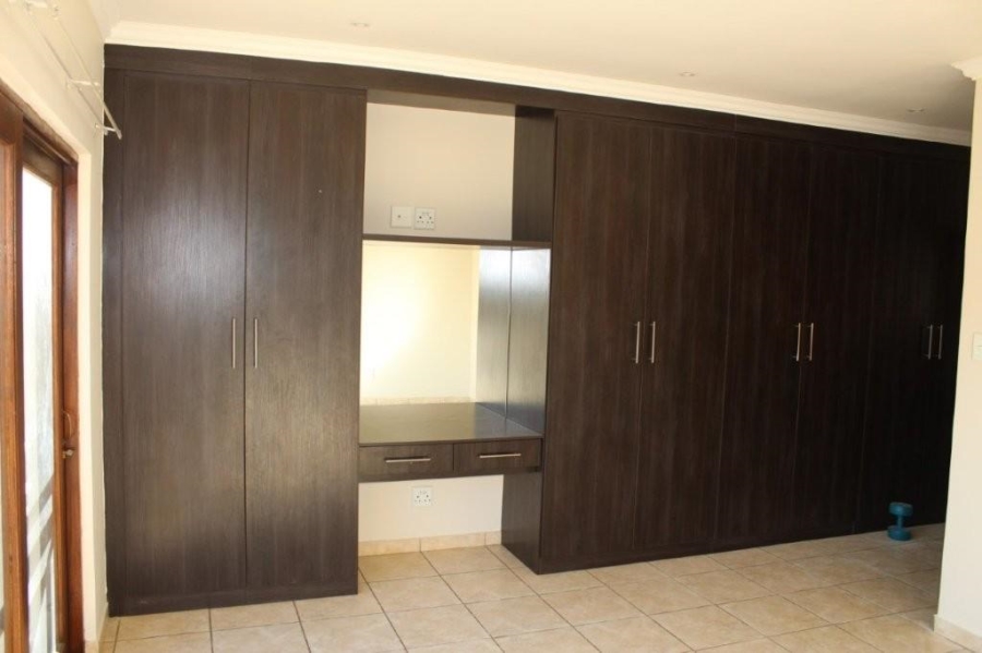 To Let 3 Bedroom Property for Rent in Pretorius Park Gauteng
