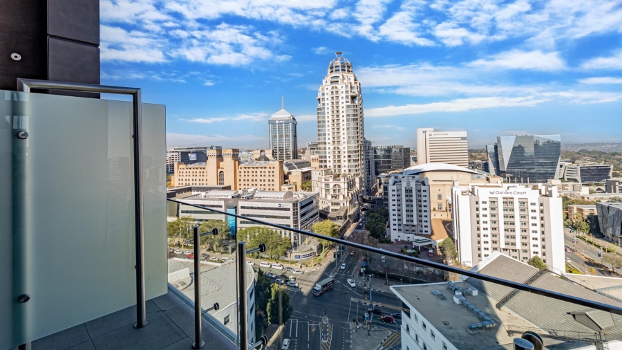 1 Bedroom Property for Sale in Sandton Central Gauteng