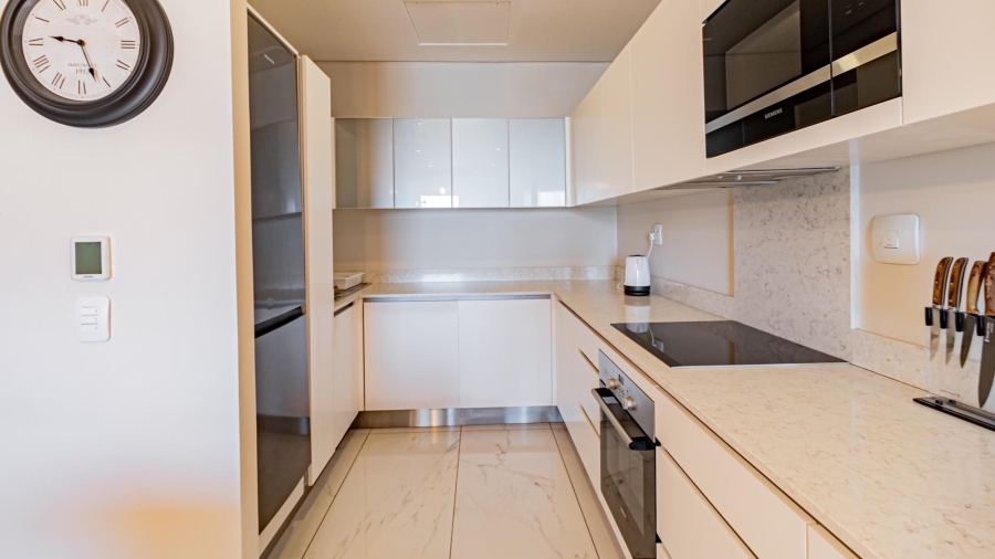 1 Bedroom Property for Sale in Sandton Central Gauteng