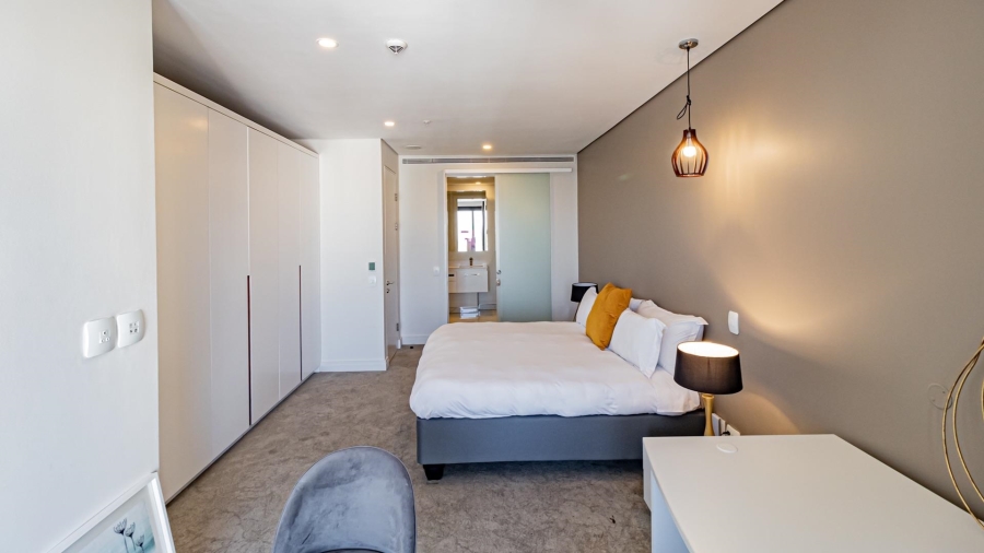 1 Bedroom Property for Sale in Sandton Central Gauteng