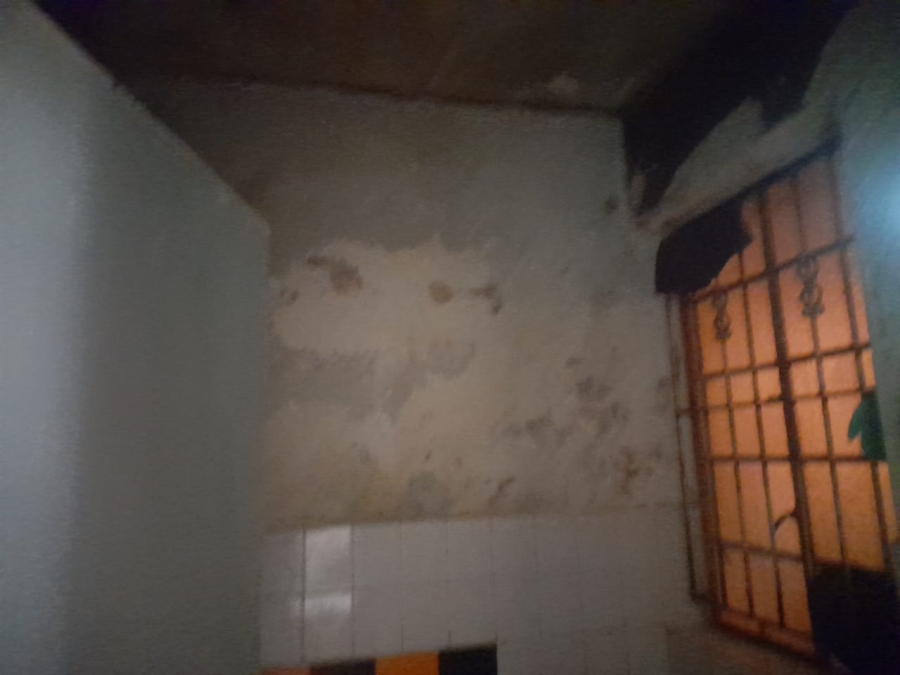 1 Bedroom Property for Sale in Yeoville Gauteng