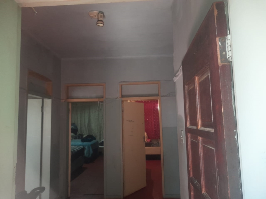 1 Bedroom Property for Sale in Yeoville Gauteng