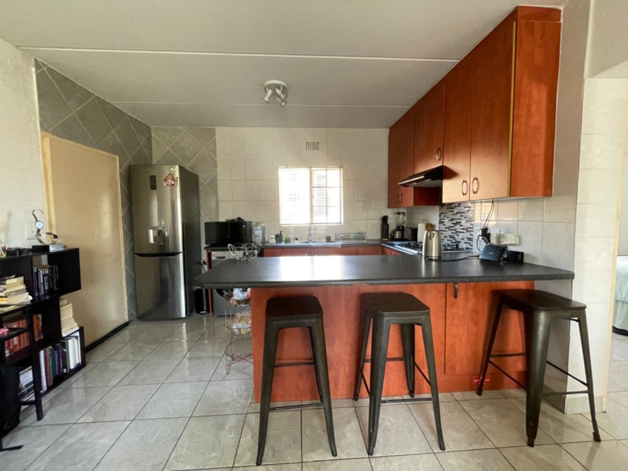 To Let 2 Bedroom Property for Rent in Chloorkop Gauteng