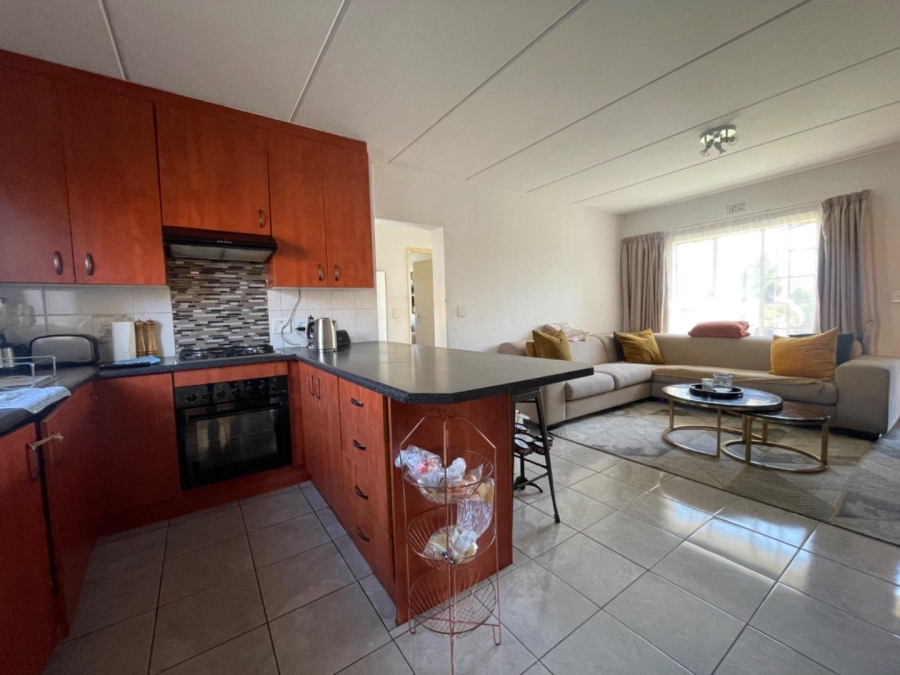To Let 2 Bedroom Property for Rent in Chloorkop Gauteng