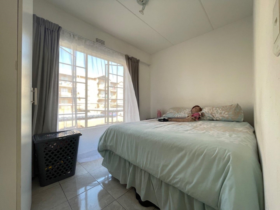 To Let 2 Bedroom Property for Rent in Chloorkop Gauteng