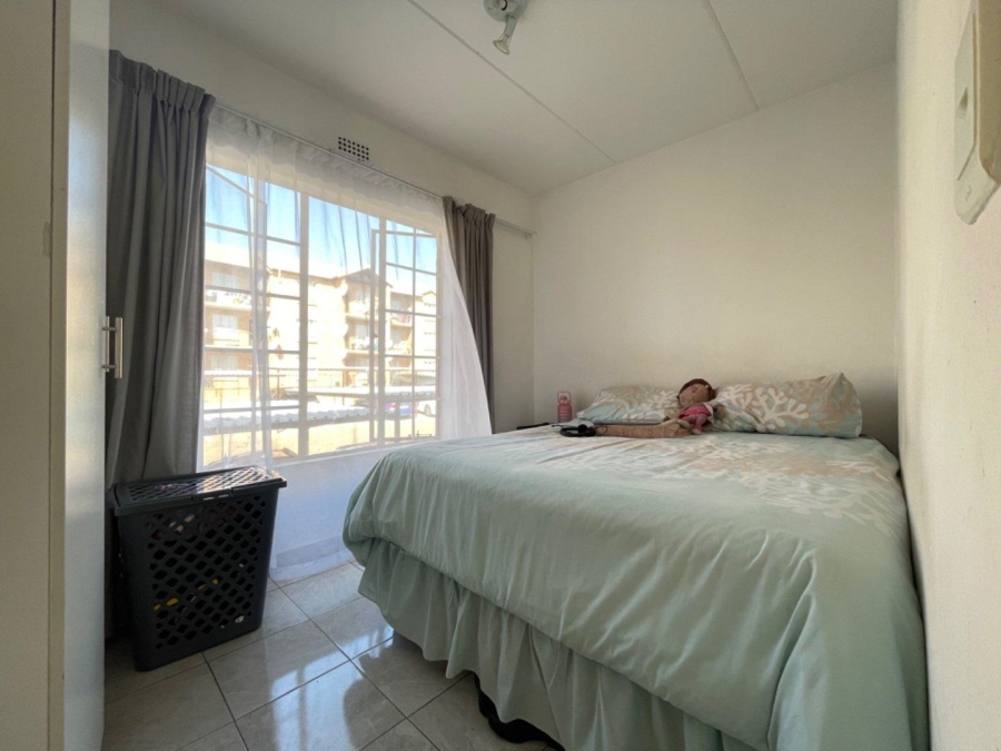 To Let 2 Bedroom Property for Rent in Chloorkop Gauteng