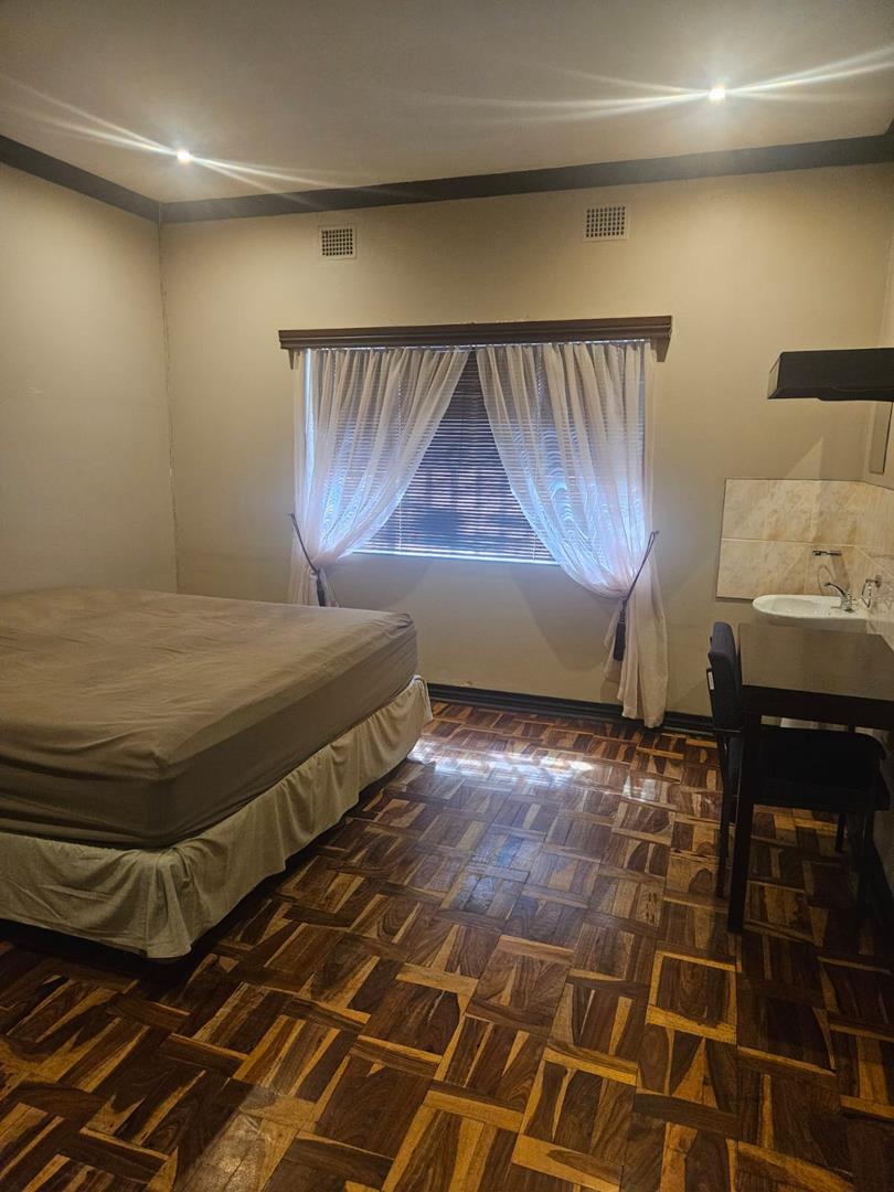 To Let 12 Bedroom Property for Rent in Lyttelton Manor Gauteng