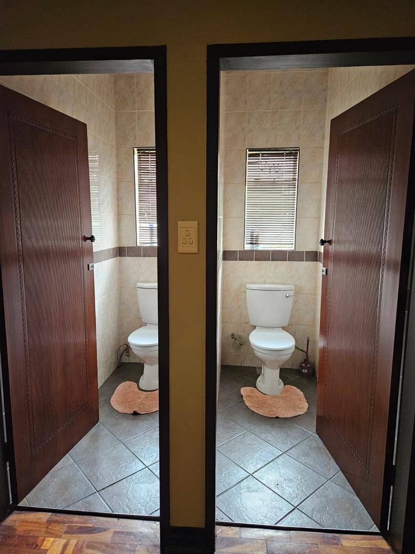 To Let 12 Bedroom Property for Rent in Lyttelton Manor Gauteng