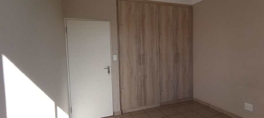 2 Bedroom Property for Sale in Terenure Gauteng