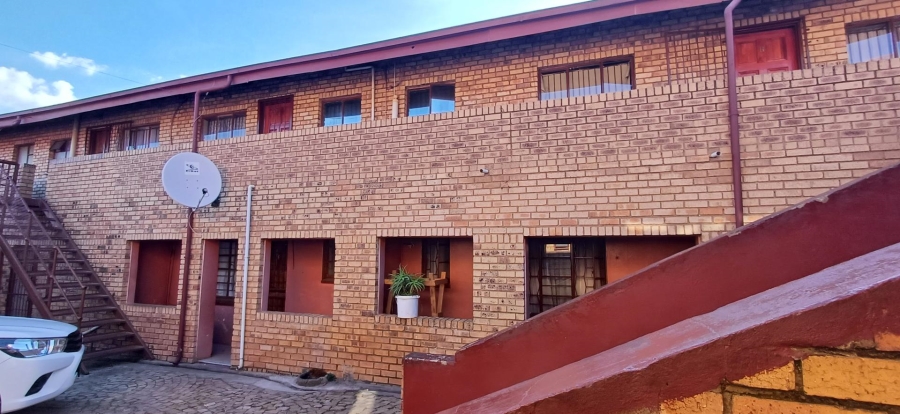 Commercial Property for Sale in Newclare Gauteng