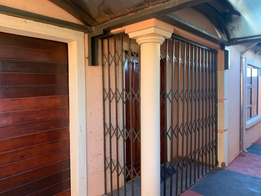 3 Bedroom Property for Sale in Orange Farm Gauteng