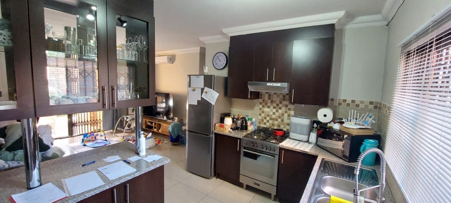 2 Bedroom Property for Sale in Brackendowns Gauteng