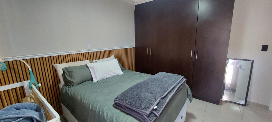2 Bedroom Property for Sale in Brackendowns Gauteng