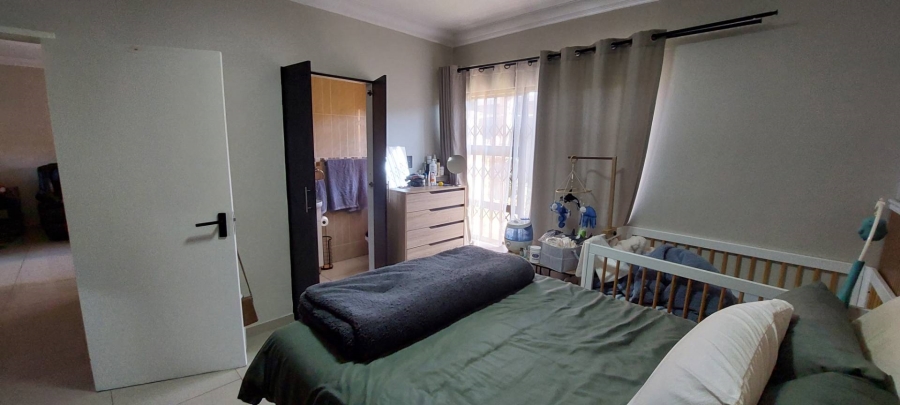 2 Bedroom Property for Sale in Brackendowns Gauteng