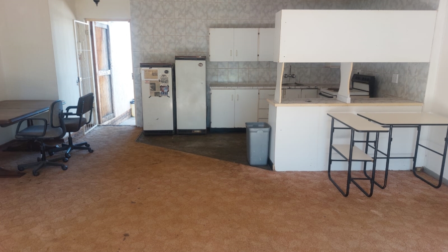 To Let 2 Bedroom Property for Rent in Brackenhurst Gauteng