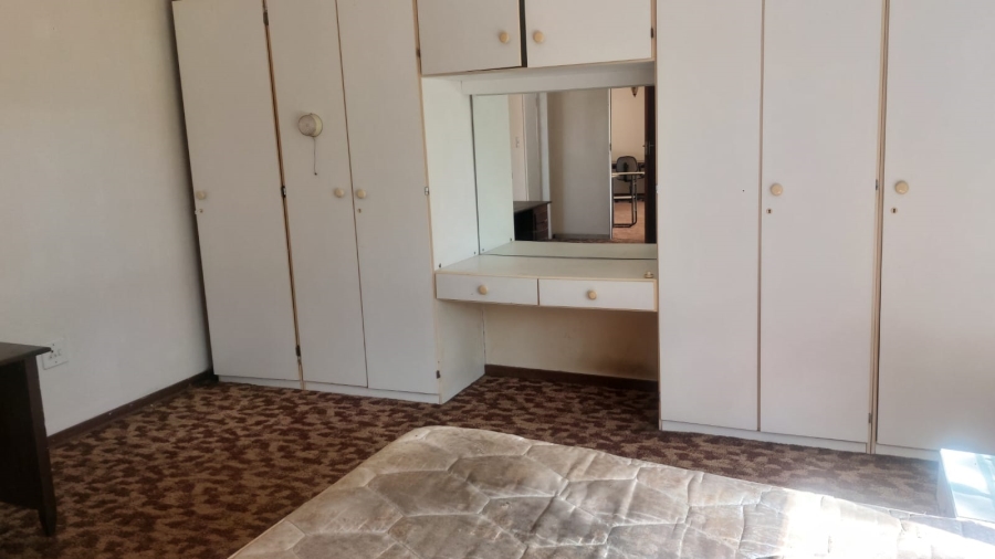 To Let 2 Bedroom Property for Rent in Brackenhurst Gauteng