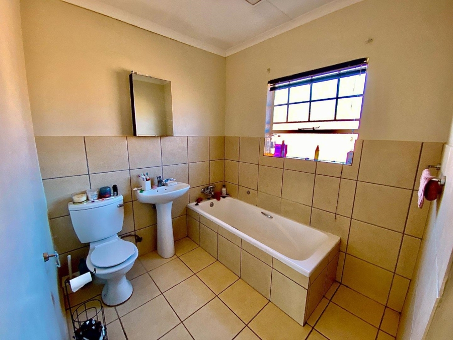 3 Bedroom Property for Sale in Montana Gauteng