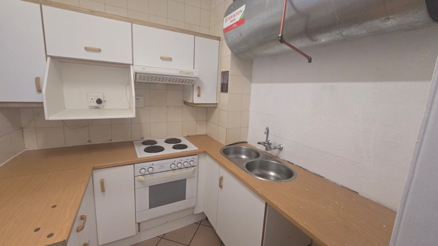 1 Bedroom Property for Sale in Theresa Park Gauteng