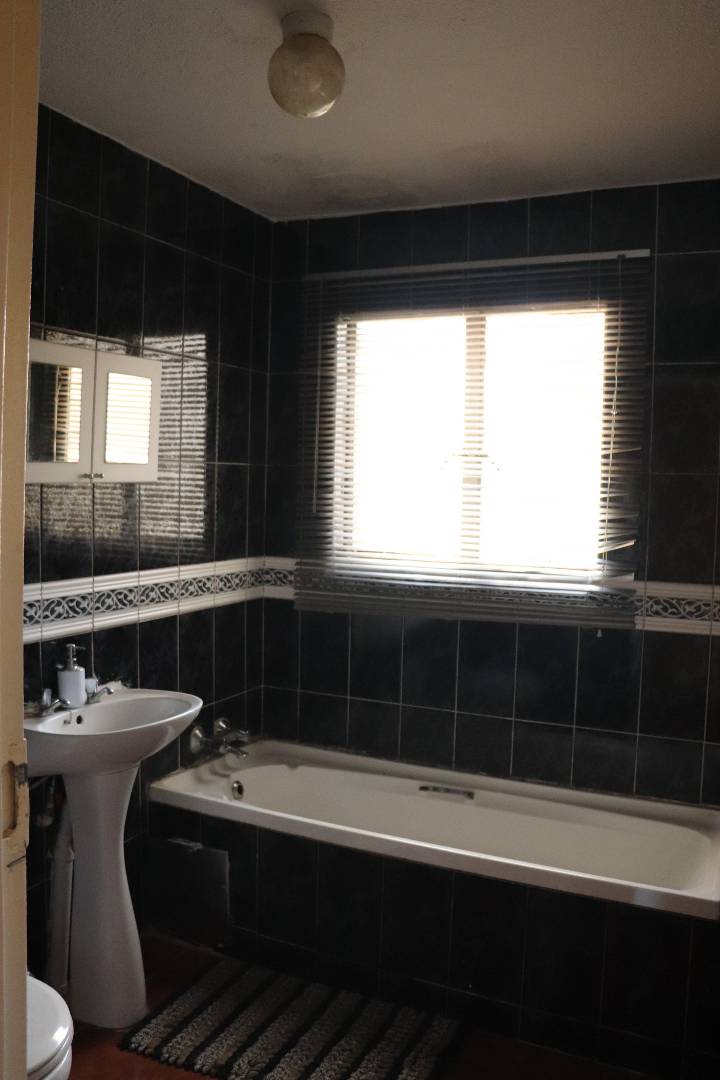 2 Bedroom Property for Sale in Florida Gauteng