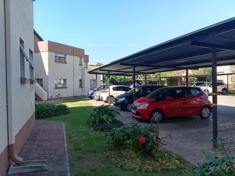 To Let 2 Bedroom Property for Rent in Bedford Gardens Gauteng