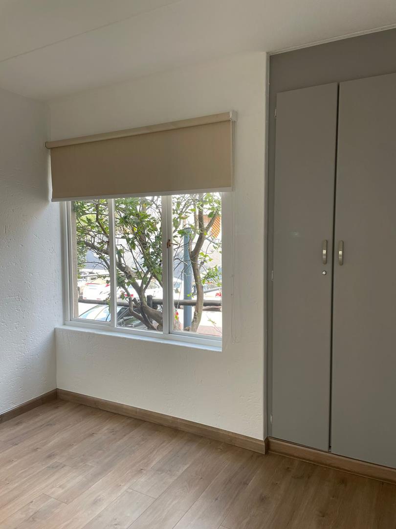 To Let 1 Bedroom Property for Rent in Atholl Gauteng