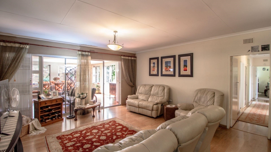 3 Bedroom Property for Sale in Morehill Gauteng