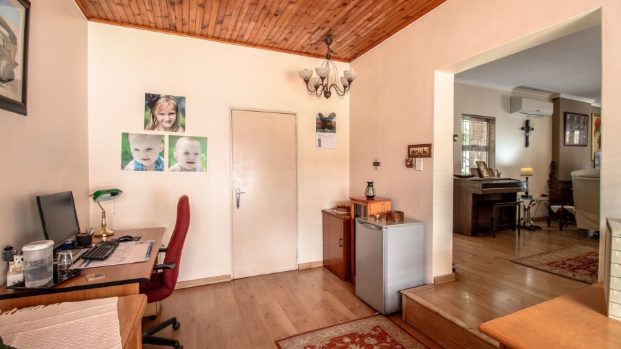 3 Bedroom Property for Sale in Morehill Gauteng