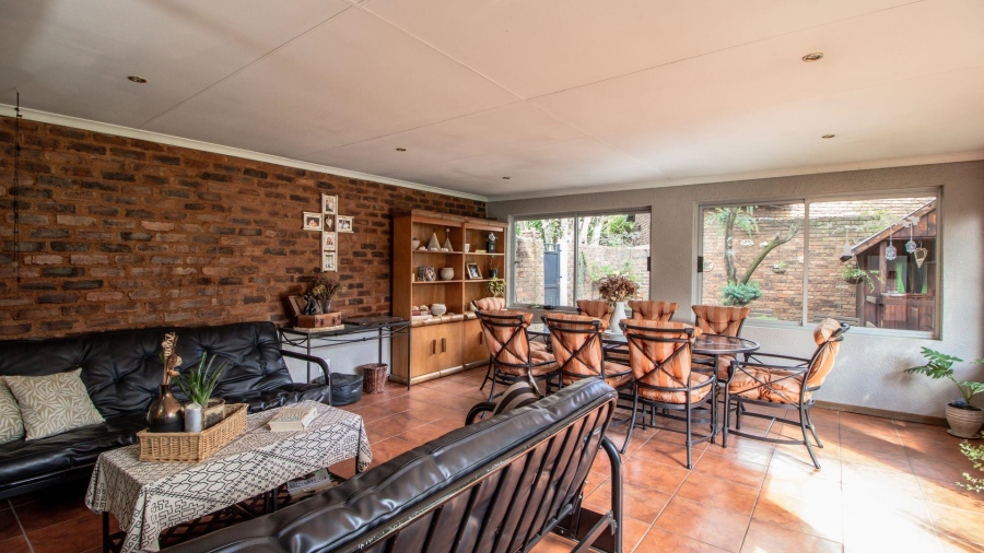 3 Bedroom Property for Sale in Morehill Gauteng