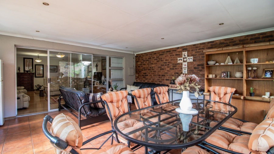 3 Bedroom Property for Sale in Morehill Gauteng